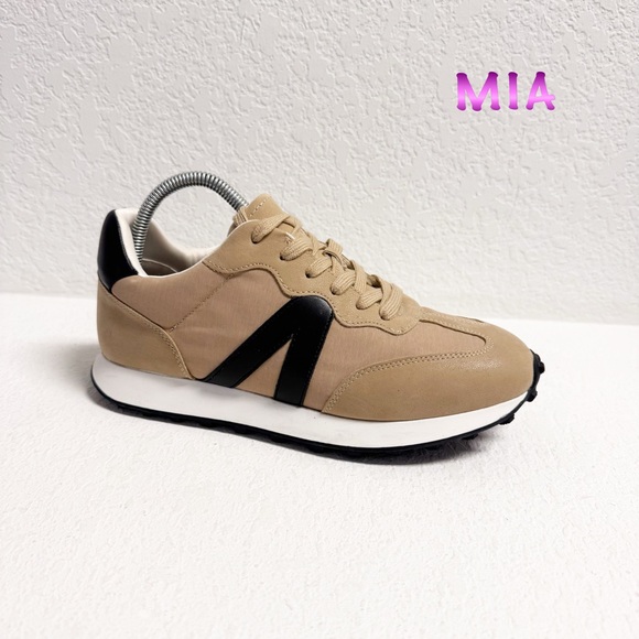MIA Shoes - MIA Tan and Black Sneakers Classic Athletic Design Womans 9